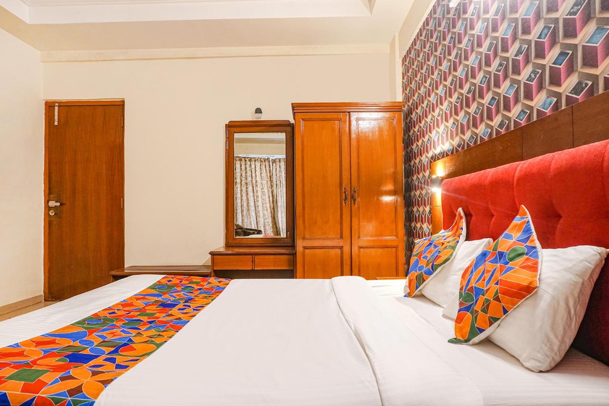Fabhotel Prime Sukhsagar Resort 로나발라 외부 사진