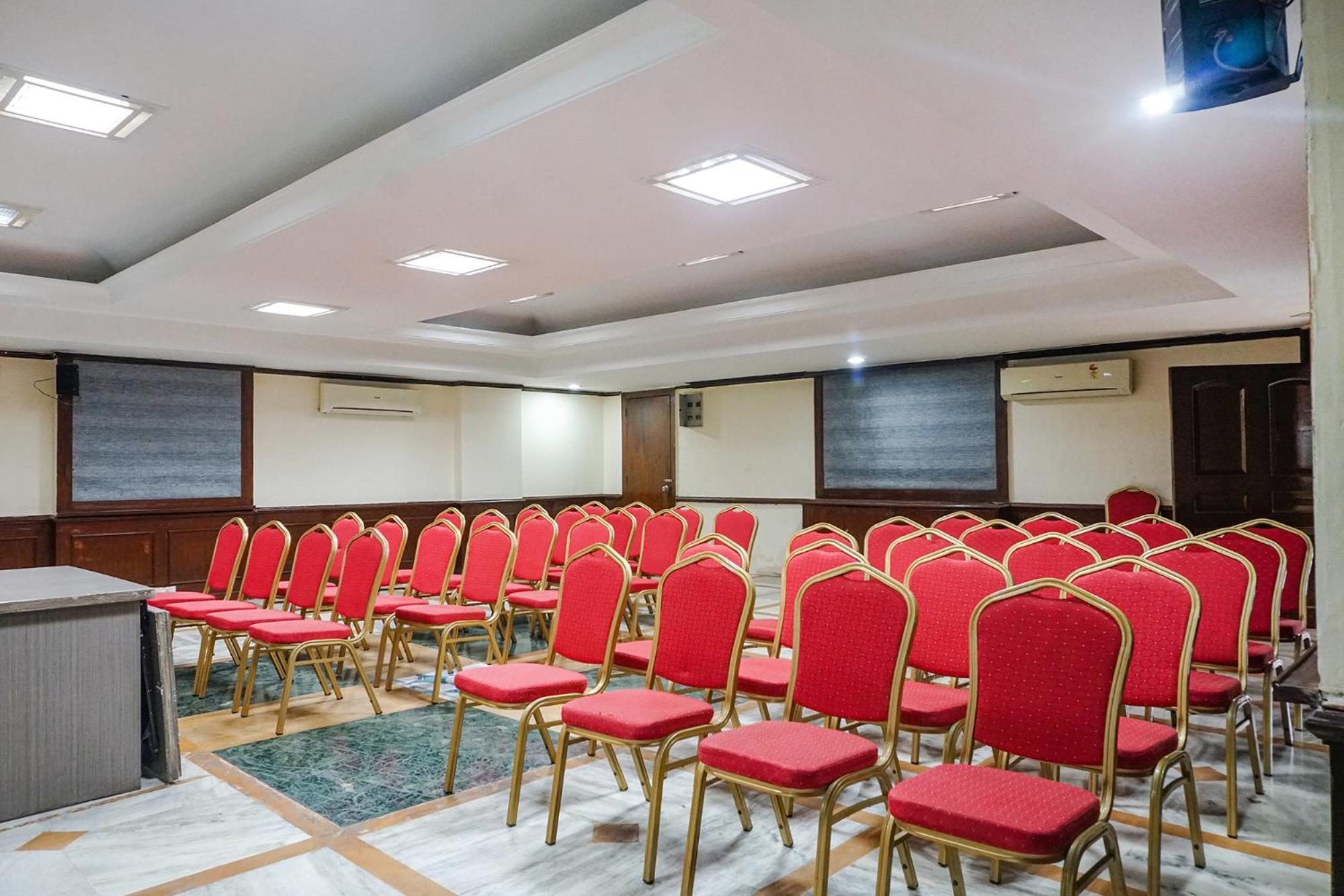 Fabhotel Prime Sukhsagar Resort 로나발라 외부 사진